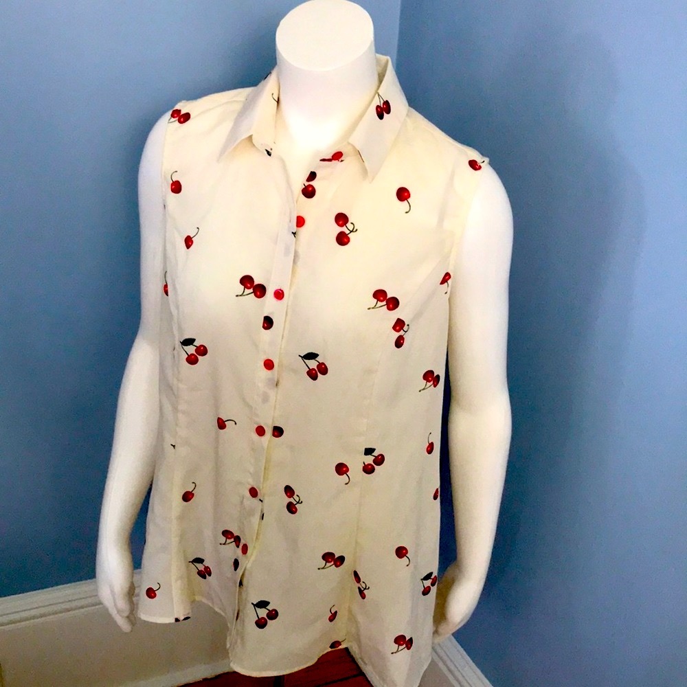Knapp Studio Adorable Cherry 🍒 Print Blouse New